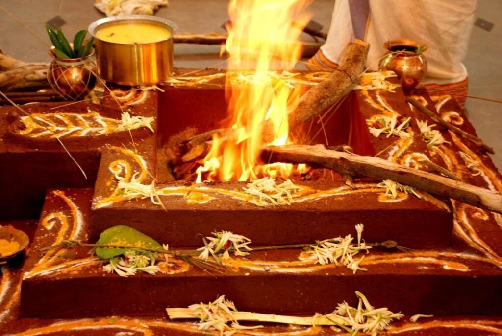 Online Havan with Pandit Ji performing Vedic rituals at home
